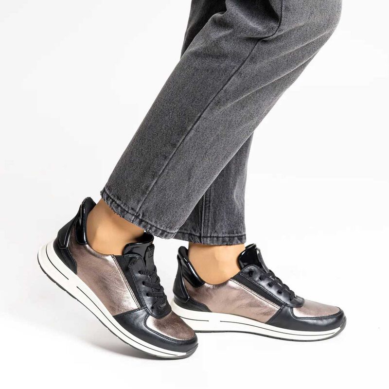 ara Osaka 2.0 Sneaker image number 1